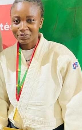 En rappel, Aminata Adeline DABIRÉ est la championne nationale 2024 dans, sa catégorie.